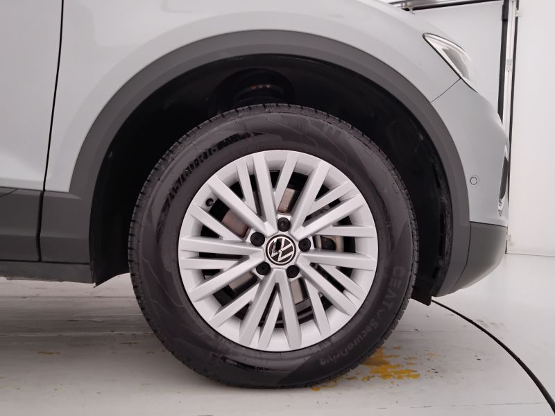 GuidiCar - VOLKSWAGEN T-Roc 2024 T-Roc 2.0 tdi scr Life 115cv Usato