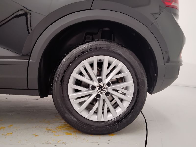 GuidiCar - VOLKSWAGEN T-Roc 2024 T-Roc 2.0 tdi scr Life 115cv Usato