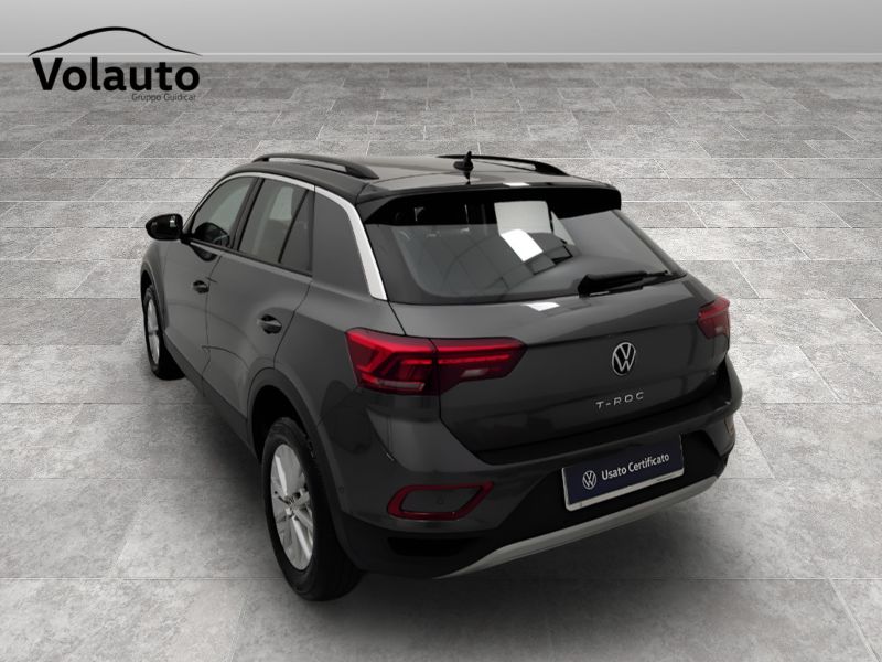 GuidiCar - VOLKSWAGEN T-Roc 2023 T-Roc 2.0 tdi scr Life 150cv dsg Usato