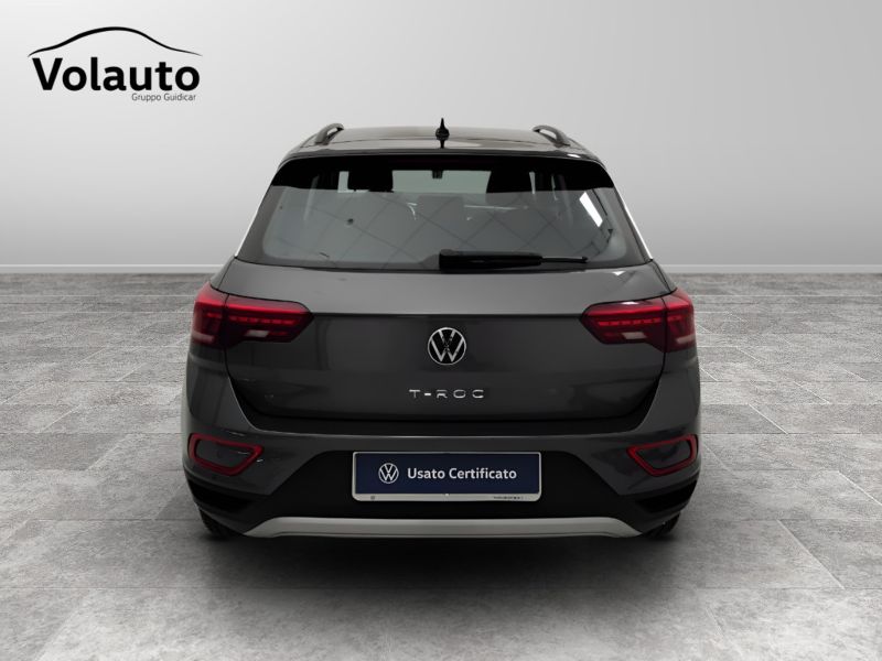 GuidiCar - VOLKSWAGEN T-Roc 2023 T-Roc 2.0 tdi scr Life 150cv dsg Usato