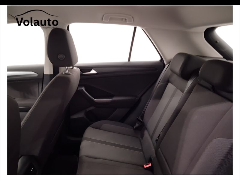 GuidiCar - VOLKSWAGEN T-Roc 2023 T-Roc 2.0 tdi scr Life 150cv dsg Usato