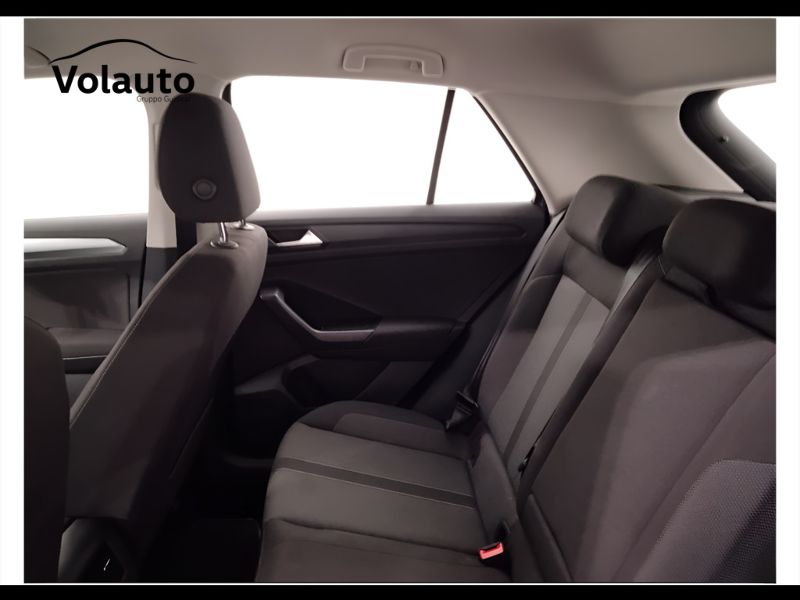 GuidiCar - VOLKSWAGEN T-Roc 2023 T-Roc 2.0 tdi scr Life 150cv dsg Usato