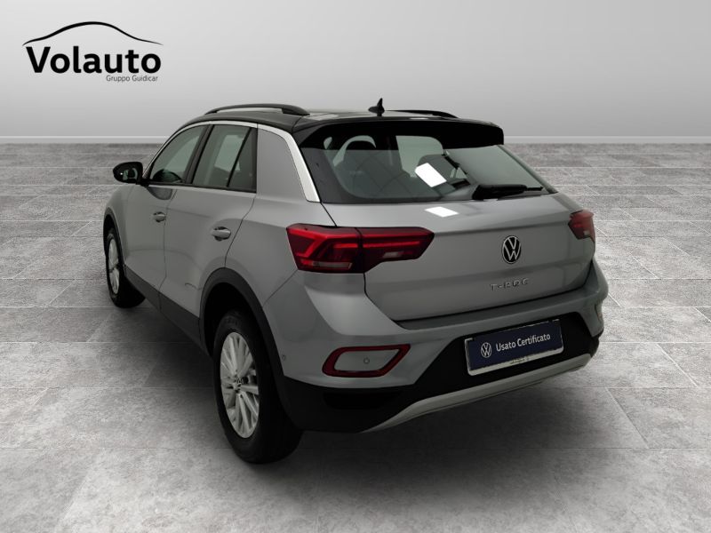 GuidiCar - VOLKSWAGEN T-Roc 2024 T-Roc 2.0 tdi scr Life 150cv dsg Usato