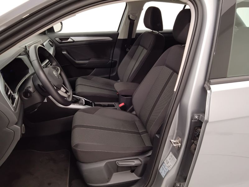 GuidiCar - VOLKSWAGEN T-Roc 2024 T-Roc 2.0 tdi scr Life 150cv dsg Usato