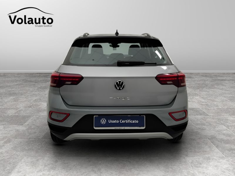 GuidiCar - VOLKSWAGEN T-Roc 2024 T-Roc 2.0 tdi scr Life 150cv dsg Usato