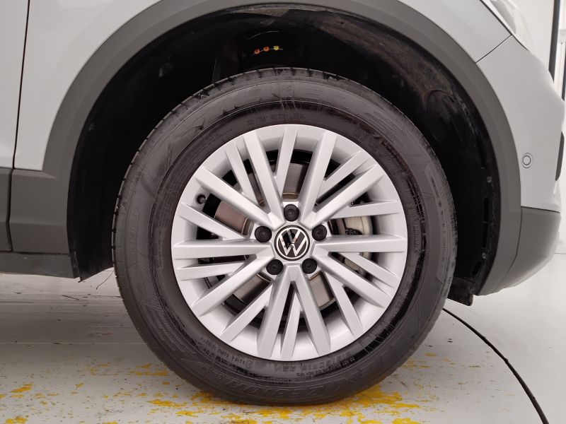 GuidiCar - VOLKSWAGEN T-Roc 2024 T-Roc 2.0 tdi scr Life 150cv dsg Usato