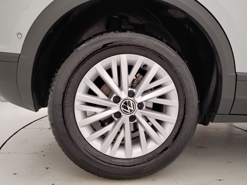 GuidiCar - VOLKSWAGEN T-Roc 2024 T-Roc 2.0 tdi scr Life 150cv dsg Usato