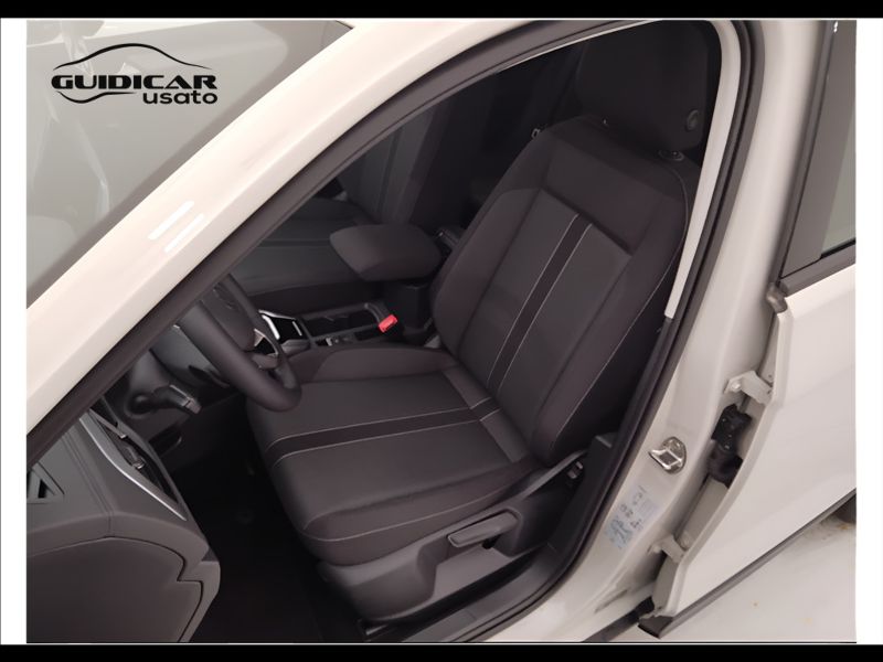 GuidiCar - VOLKSWAGEN T-Roc 2024 T-Roc 2.0 tdi scr Life 150cv dsg Aziendale