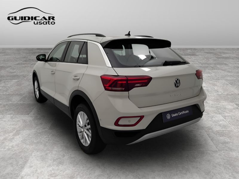 GuidiCar - VOLKSWAGEN T-Roc 2024 T-Roc 2.0 tdi scr Life 150cv dsg Km0