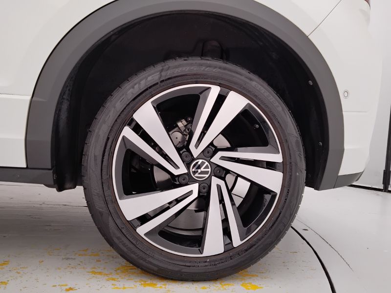 GuidiCar - VOLKSWAGEN T-Roc 2022 T-Roc 2.0 tdi scr R-Line 115cv Usato