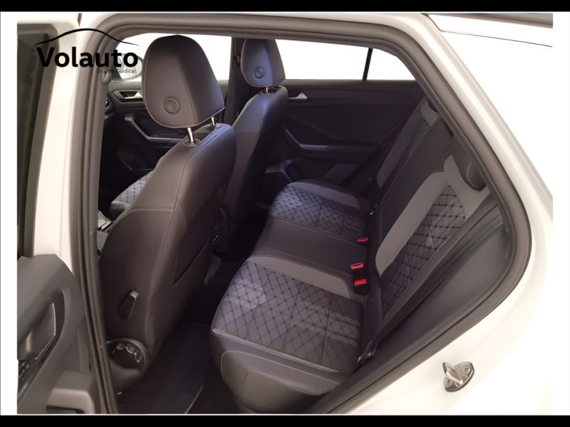 GuidiCar - VOLKSWAGEN T-Roc 2022 T-Roc 2.0 tdi scr R-Line 115cv Usato