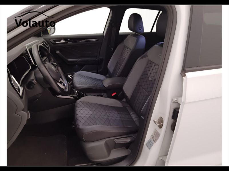 GuidiCar - VOLKSWAGEN T-Roc 2022 T-Roc 2.0 tdi scr R-Line 115cv Usato