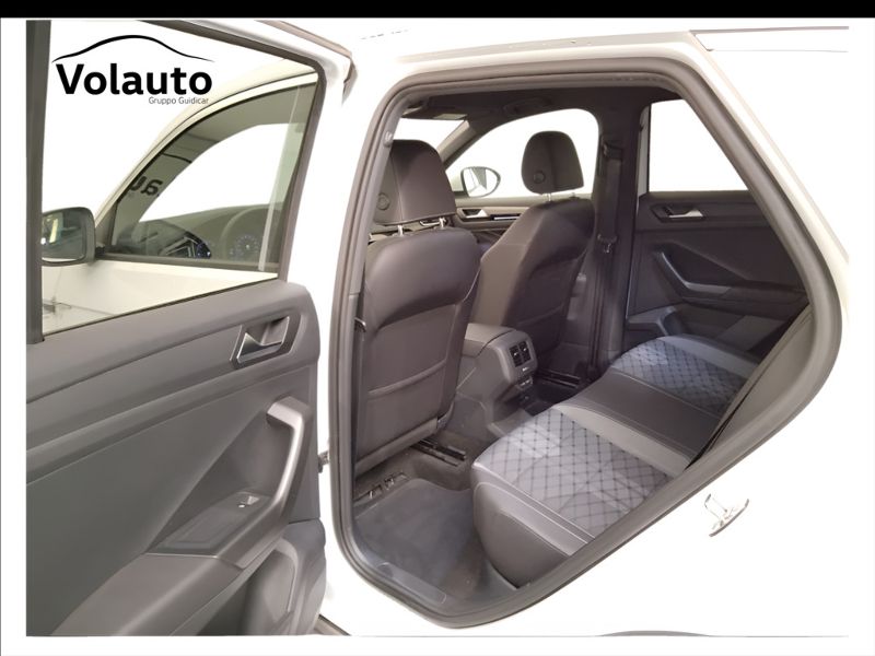 GuidiCar - VOLKSWAGEN T-Roc 2022 T-Roc 2.0 tdi scr R-Line 150cv dsg Usato