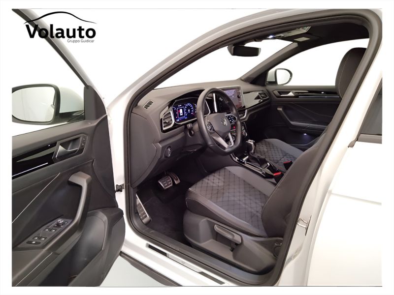 GuidiCar - VOLKSWAGEN T-Roc 2022 T-Roc 2.0 tdi scr R-Line 150cv dsg Usato