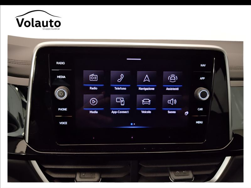 GuidiCar - VOLKSWAGEN T-Roc 2022 T-Roc 2.0 tdi scr R-Line 150cv dsg Usato