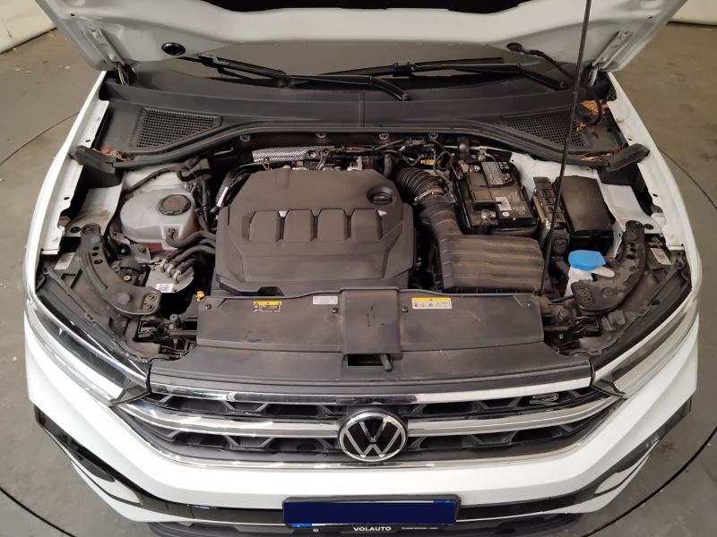 GuidiCar - VOLKSWAGEN T-Roc 2022 T-Roc 2.0 tdi scr R-Line 150cv dsg Usato