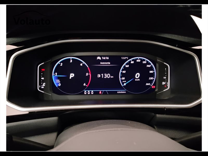 GuidiCar - VOLKSWAGEN T-Roc 2022 T-Roc 2.0 tdi scr R-Line 150cv dsg Usato