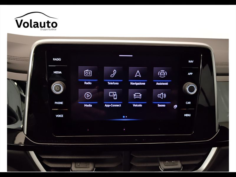 GuidiCar - VOLKSWAGEN T-Roc 2022 T-Roc 2.0 tdi scr R-Line 150cv dsg Usato