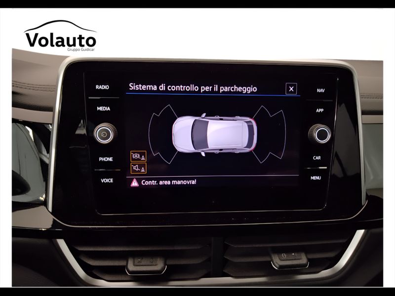 GuidiCar - VOLKSWAGEN T-Roc 2022 T-Roc 2.0 tdi scr R-Line 150cv dsg Usato