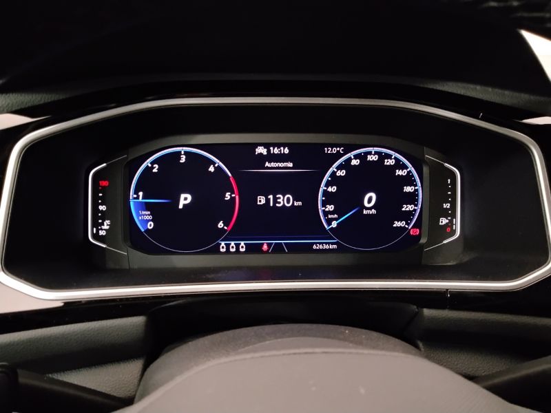 GuidiCar - VOLKSWAGEN T-Roc 2022 T-Roc 2.0 tdi scr R-Line 150cv dsg Usato