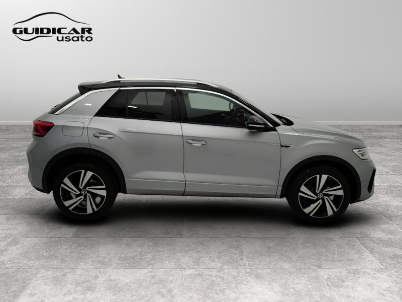 GuidiCar - VOLKSWAGEN T-Roc 2025 T-Roc 2.0 tdi scr R-Line 150cv dsg Km0