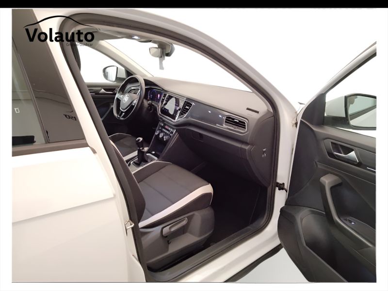 GuidiCar - VOLKSWAGEN T-Roc 2019 T-Roc 1.0 tsi Advanced Usato