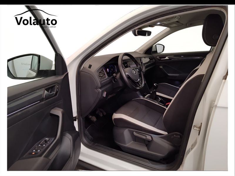 GuidiCar - VOLKSWAGEN T-Roc 2019 T-Roc 1.0 tsi Advanced Usato
