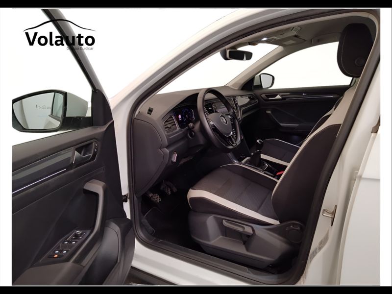 GuidiCar - VOLKSWAGEN T-Roc 2019 T-Roc 1.0 tsi Advanced Usato