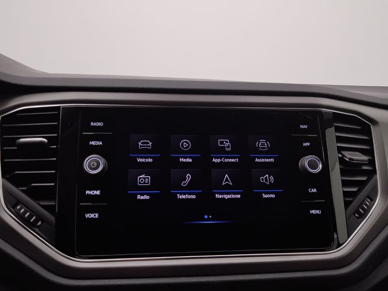 GuidiCar - VOLKSWAGEN T-Roc 2021 T-Roc 1.0 tsi Style 110cv Usato