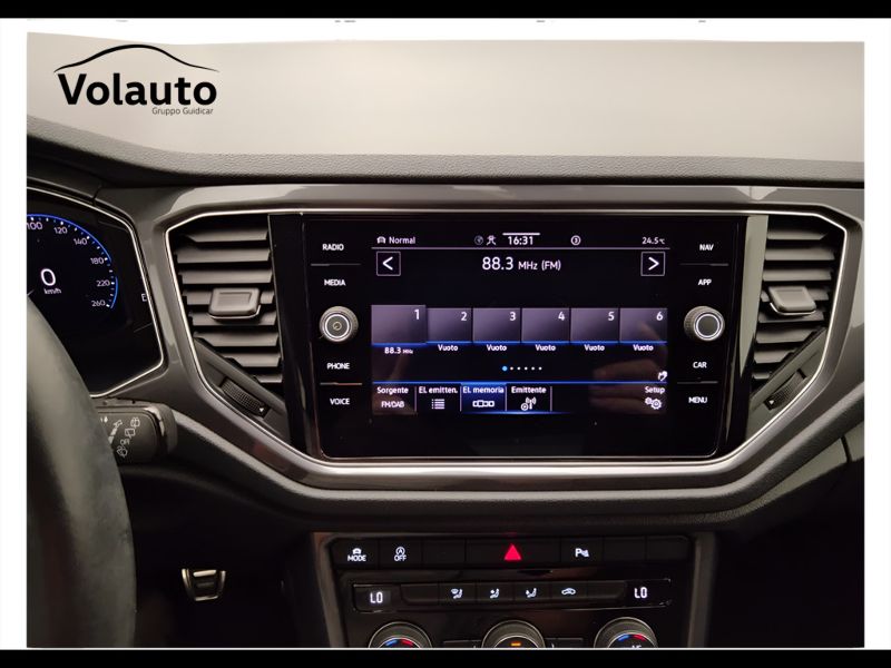 GuidiCar - VOLKSWAGEN T-Roc 2021 T-Roc 1.5 tsi act Sport Usato