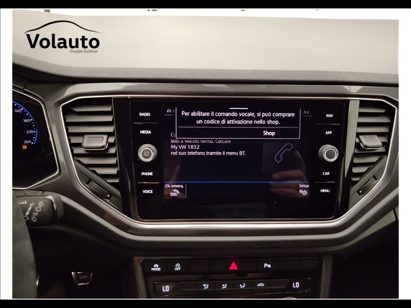 GuidiCar - VOLKSWAGEN T-Roc 2021 T-Roc 1.5 tsi act Sport Usato