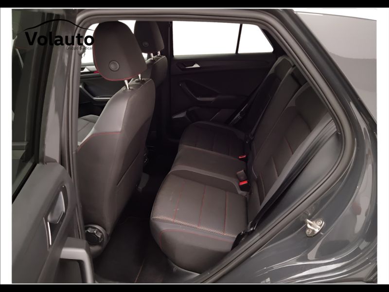 GuidiCar - VOLKSWAGEN T-Roc 2021 T-Roc 1.5 tsi act Sport Usato