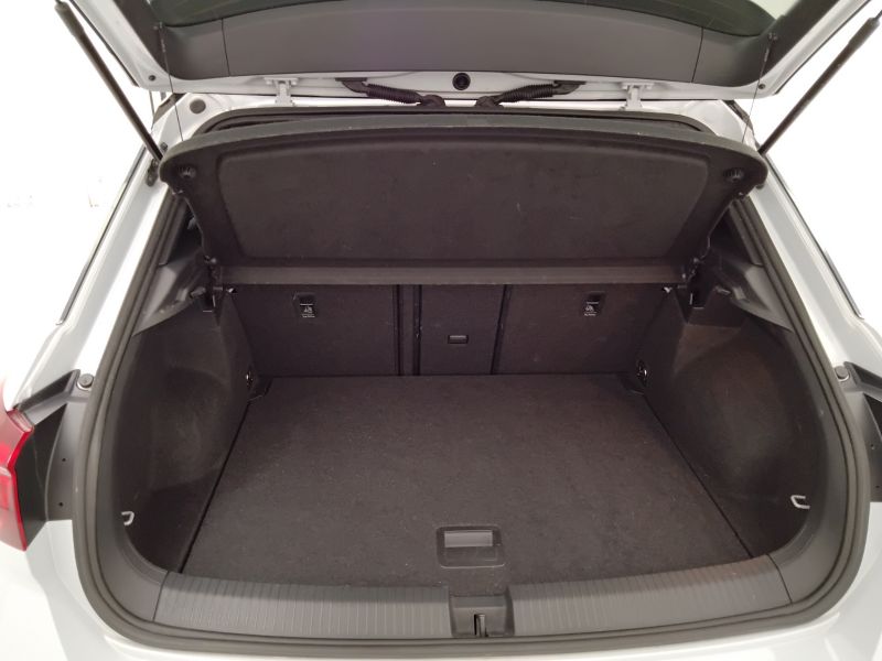 GuidiCar - VOLKSWAGEN T-Roc 2021 T-Roc 1.5 tsi act Sport Usato
