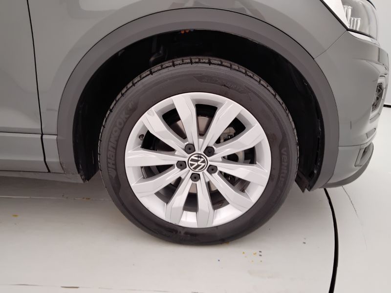GuidiCar - VOLKSWAGEN T-Roc 2021 T-Roc 1.5 tsi act Sport Usato