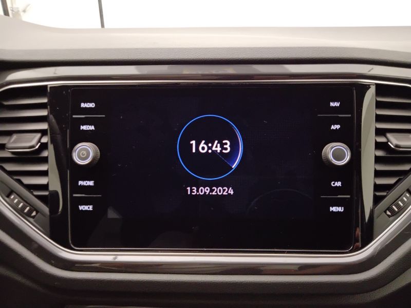 GuidiCar - VOLKSWAGEN T-Roc 2021 T-Roc 1.5 tsi act Sport Usato