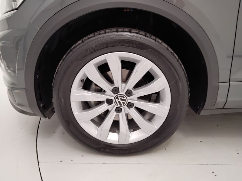GuidiCar - VOLKSWAGEN T-Roc 2021 T-Roc 1.5 tsi act Sport Usato