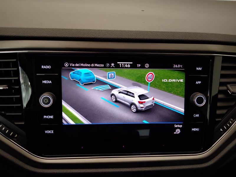 GuidiCar - VOLKSWAGEN T-Roc 2021 T-Roc 1.5 tsi act Sport Usato