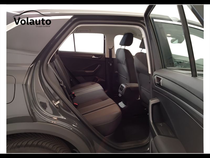 GuidiCar - VOLKSWAGEN T-Roc 2021 T-Roc 1.5 tsi act Sport Usato