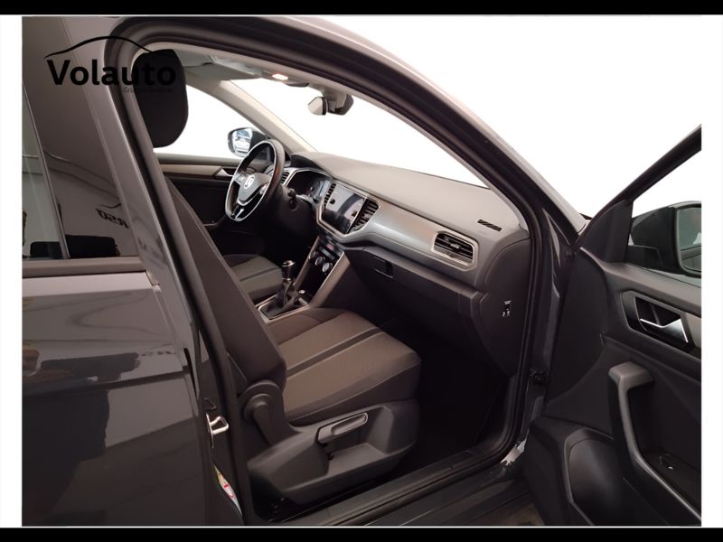 GuidiCar - VOLKSWAGEN T-Roc 2021 T-Roc 1.5 tsi act Sport Usato