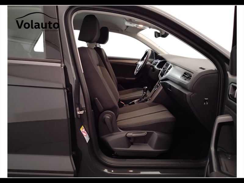 GuidiCar - VOLKSWAGEN T-Roc 2021 T-Roc 1.5 tsi act Sport Usato