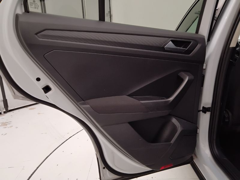GuidiCar - VOLKSWAGEN T-Roc 2019 T-Roc 1.5 tsi act Style dsg Usato