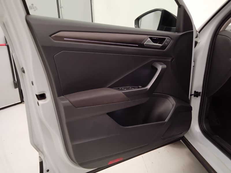 GuidiCar - VOLKSWAGEN T-Roc 2019 T-Roc 1.5 tsi act Style dsg Usato
