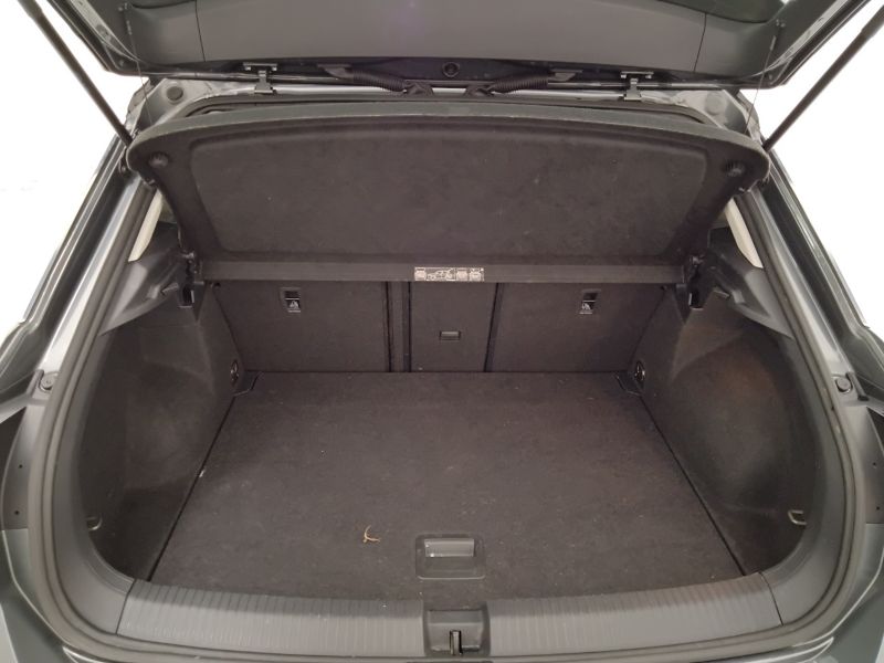 GuidiCar - VOLKSWAGEN T-Roc 2021 T-Roc 1.5 TSI ACT Style Usato