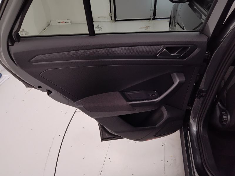 GuidiCar - VOLKSWAGEN T-Roc 2021 T-Roc 1.5 TSI ACT Style Usato