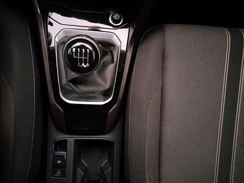 GuidiCar - VOLKSWAGEN T-Roc 2019 T-Roc 1.6 tdi Style Aziendale