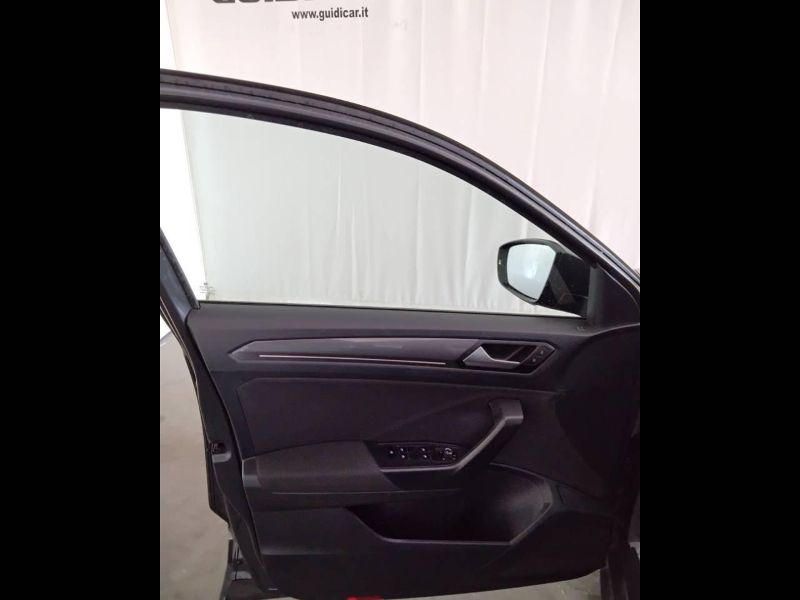 GuidiCar - VOLKSWAGEN T-Roc 2021 T-Roc 2.0 tdi Advanced 115cv Usato