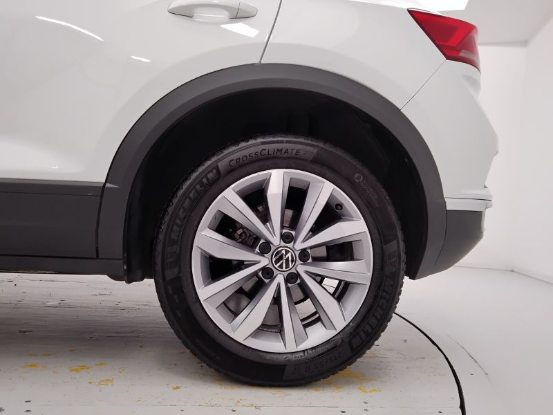 GuidiCar - VOLKSWAGEN T-Roc 2021 T-Roc 2.0 tdi Business 115cv Usato