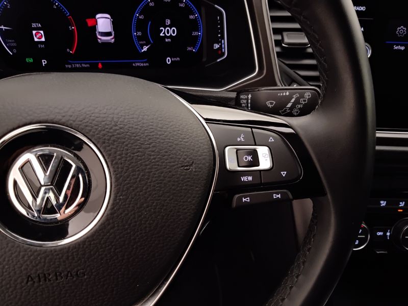 GuidiCar - VOLKSWAGEN T-Roc 2019 T-Roc 2.0 tdi Style 4motion dsg Usato