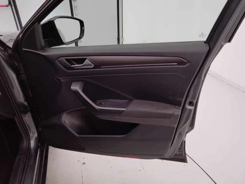 GuidiCar - VOLKSWAGEN T-Roc 2019 T-Roc 2.0 tdi Style 4motion dsg Usato