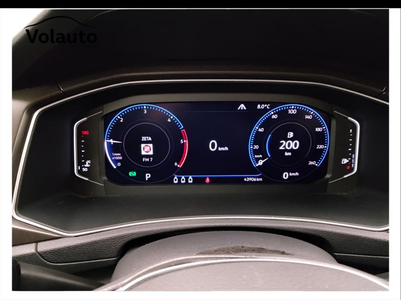 GuidiCar - VOLKSWAGEN T-Roc 2019 T-Roc 2.0 tdi Style 4motion dsg Usato